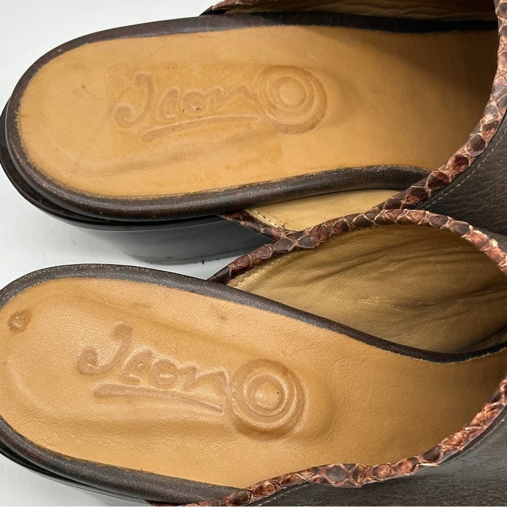 Icon Leather Mules. Size 7.5 - Picture 7 of 11
